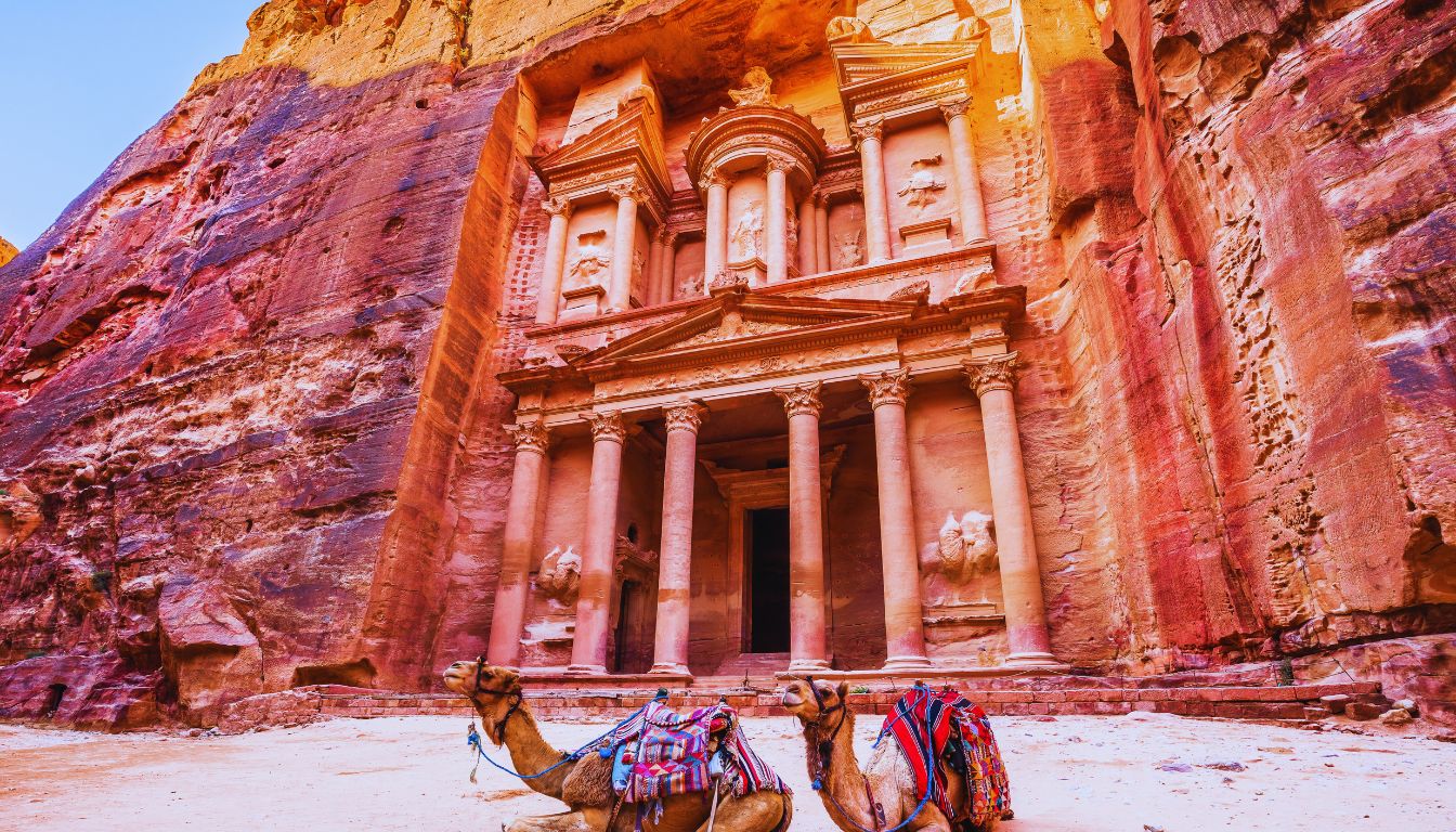 Petra, Jordan: Experience Magnificent Levantine Wonders